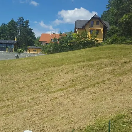 Pinewood Valley Oasis Vysne Ruzbachy Exterior photo
